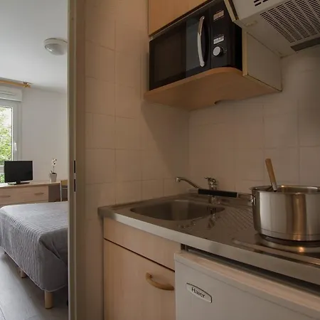 Aparthotel Pythagore Grande Arche
