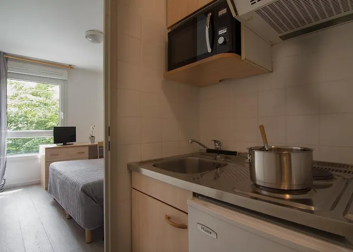 Aparthotel Pythagore Grande Arche