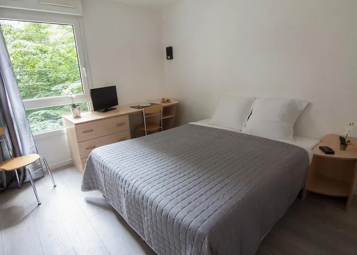 Aparthotel Pythagore Grande Arche *