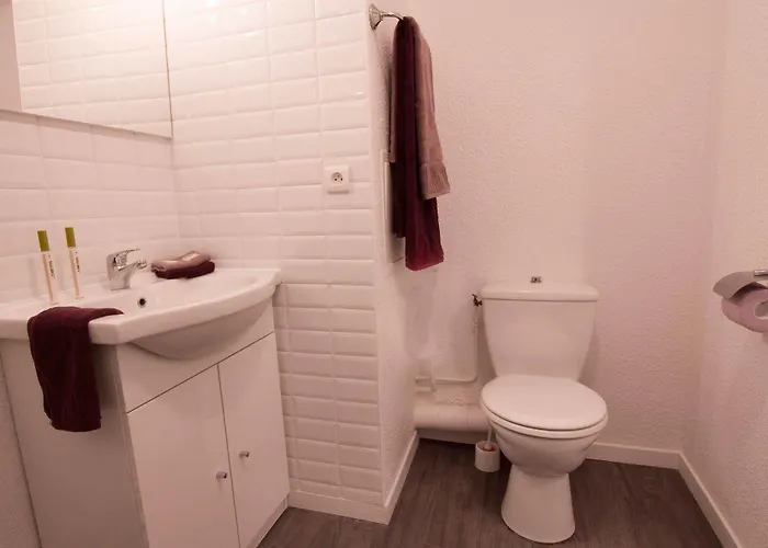 Pythagore Grande Arche Aparthotel *