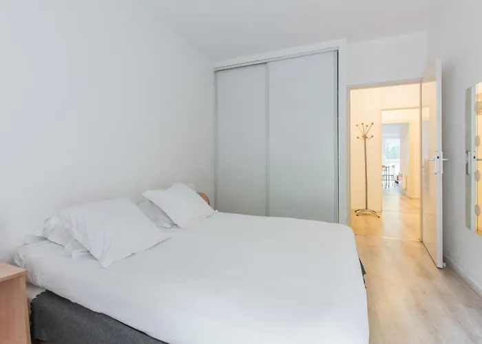 Pythagore Grande Arche Aparthotel