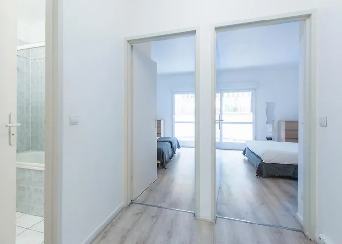 Pythagore Grande Arche Aparthotel